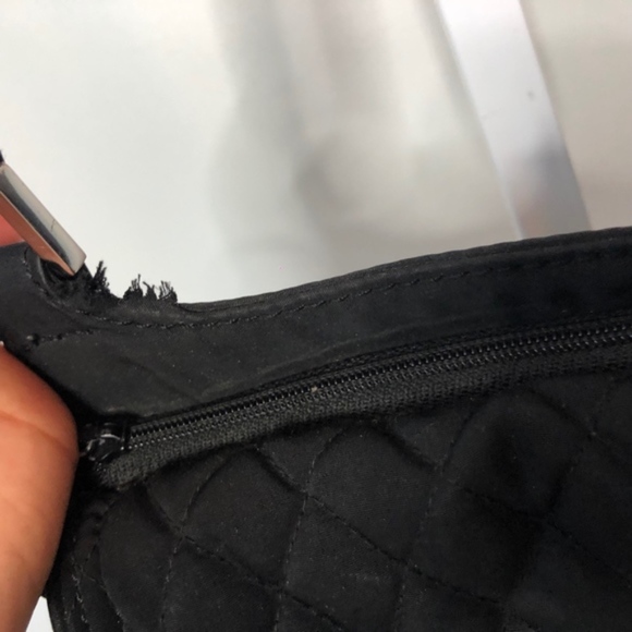 Vera Bradley Quilted Crossbody Purse Classic - Picture 7 of 8